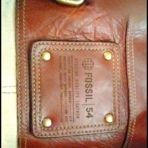 Totes and shoulder bags.